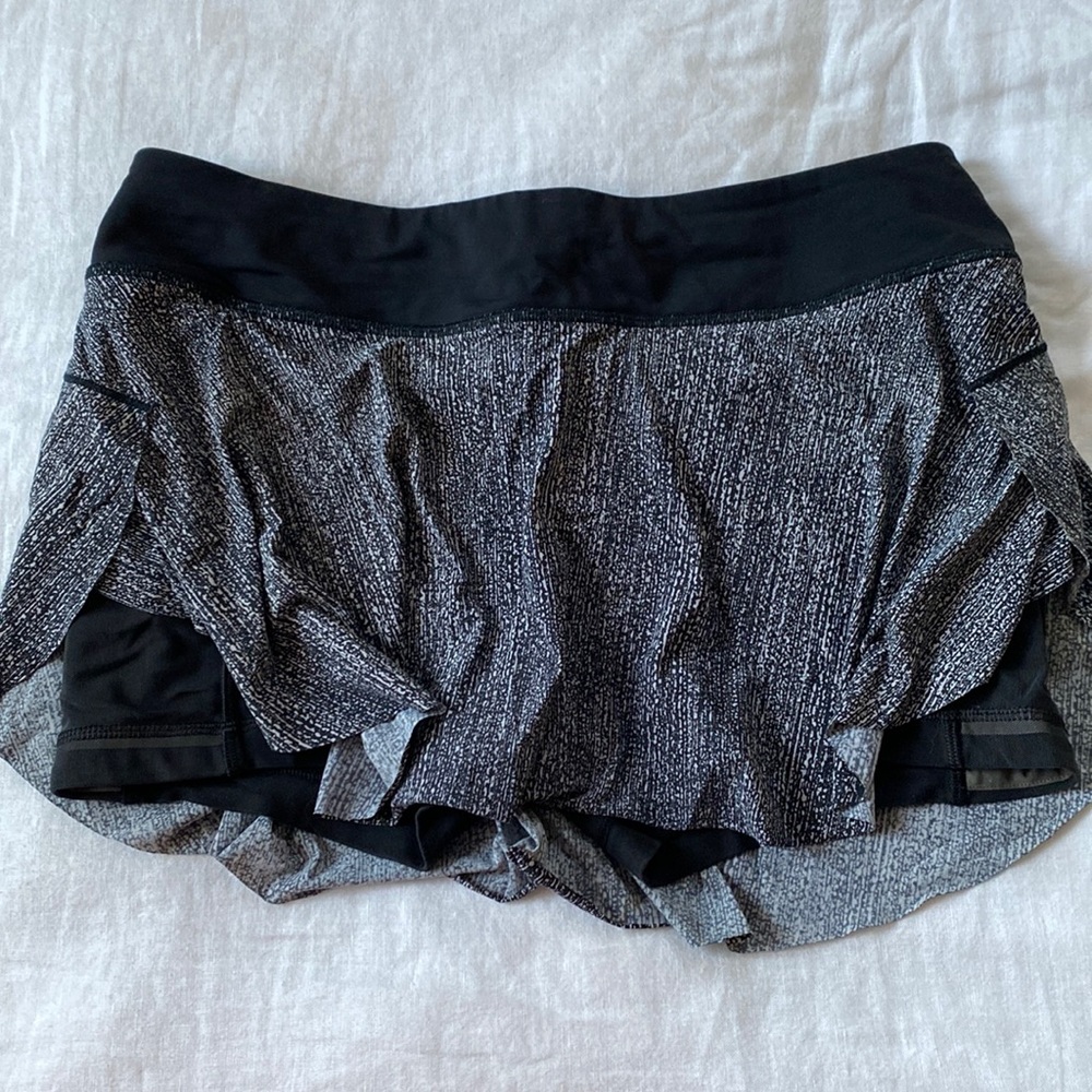 Women’s LuluLemon Skirt
